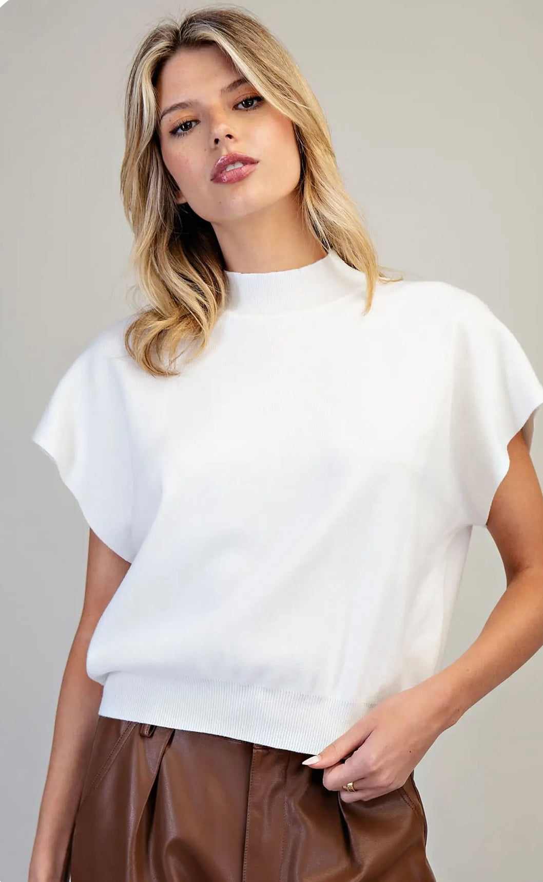 LeighRey Top