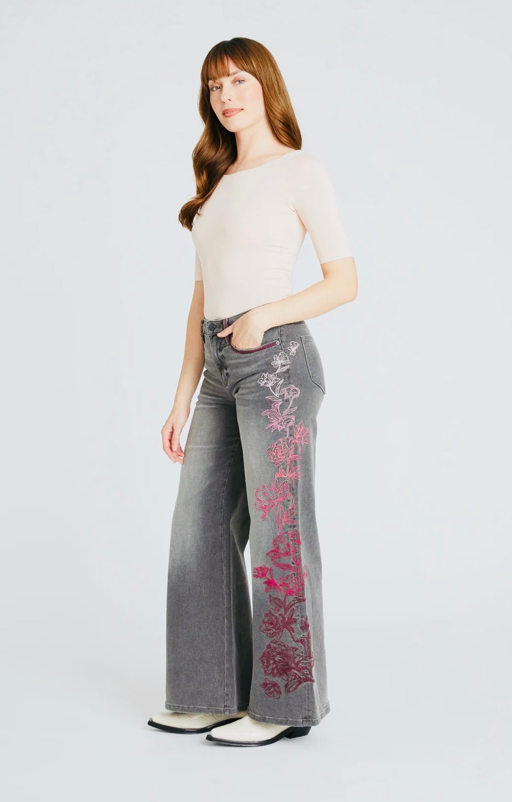 Mona Etched Jeans