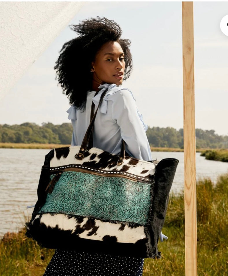 Sea Grass Hide Weekender