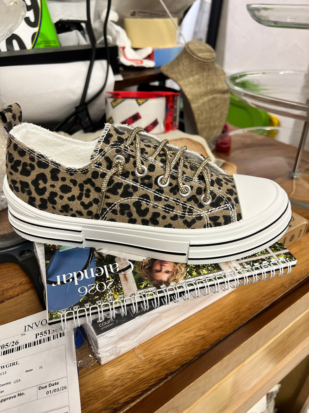 Aman Sneaker