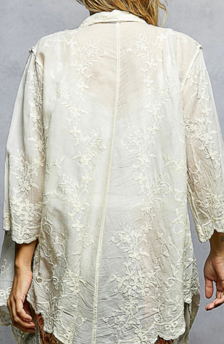 Zandry Blouse