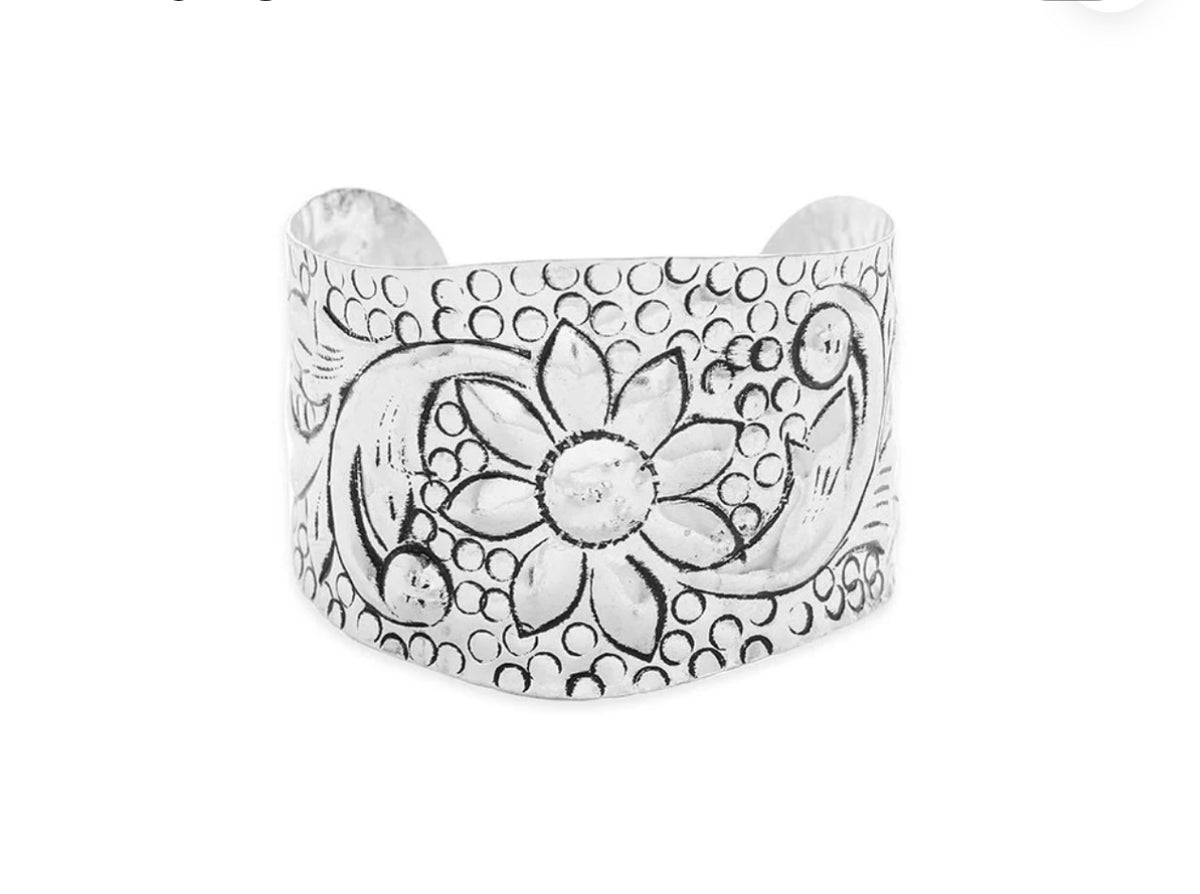 Desert Daisy Cuff