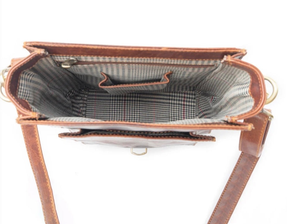 Desmona Messenger Bag