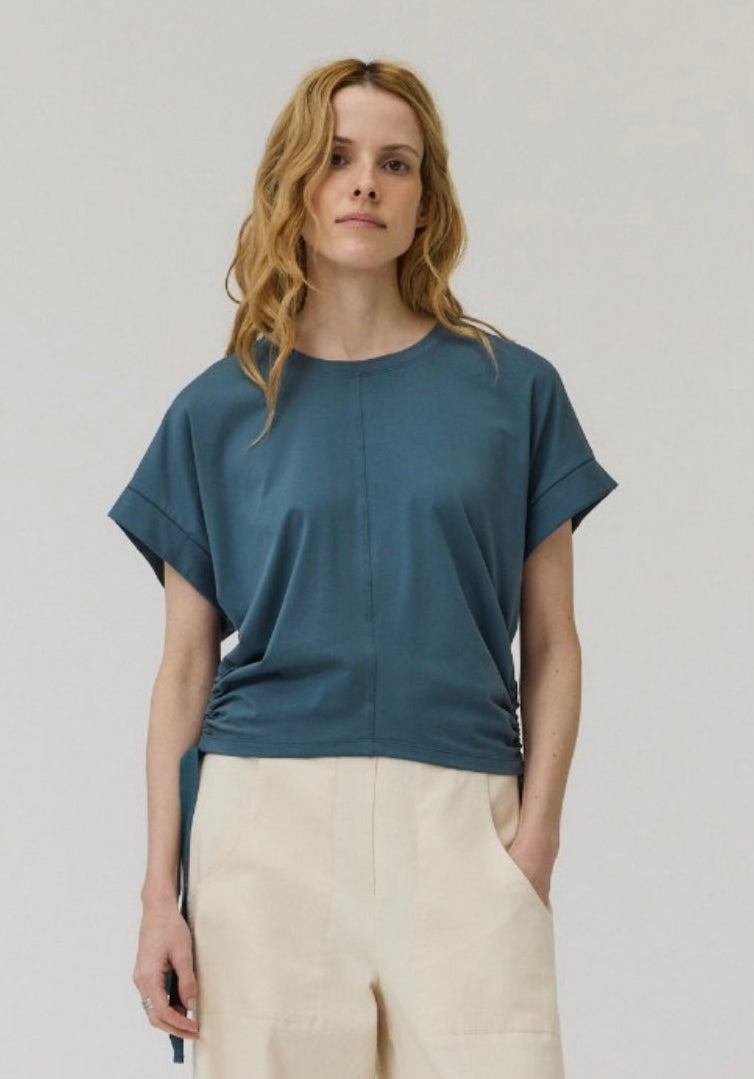 Side Scrunch Tee