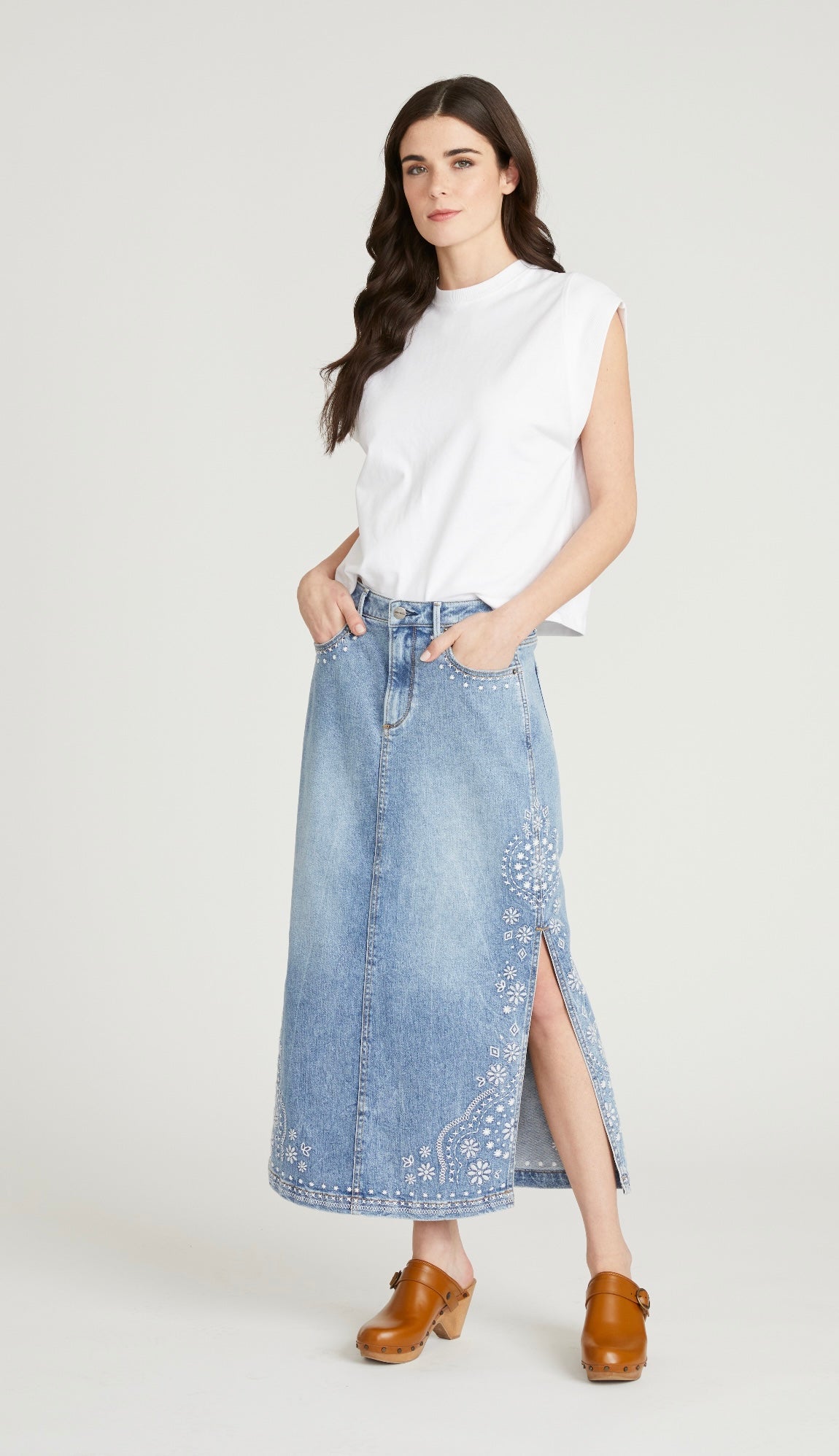 SpringSnow Maxi Skirt
