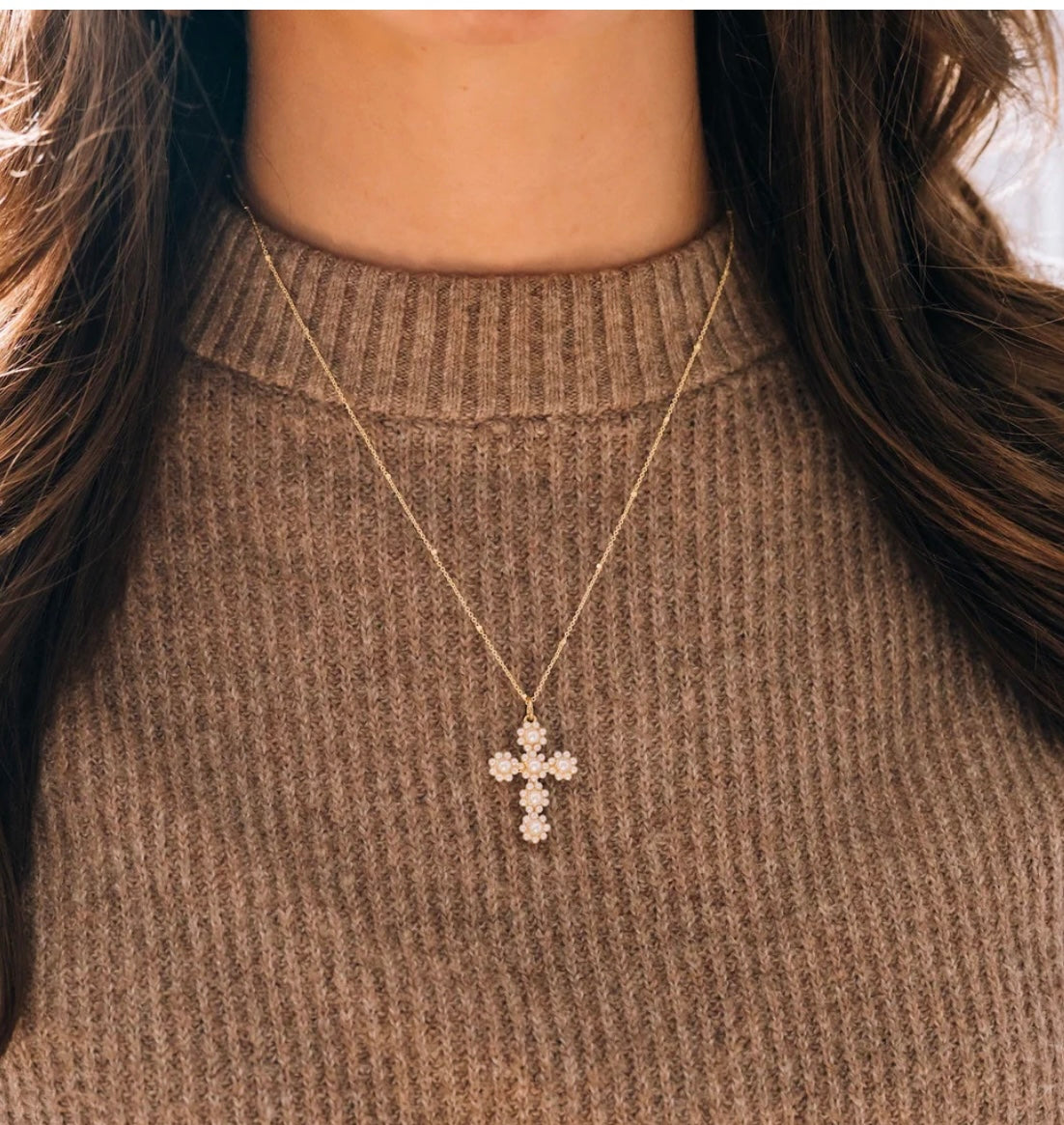 Poised Necklace