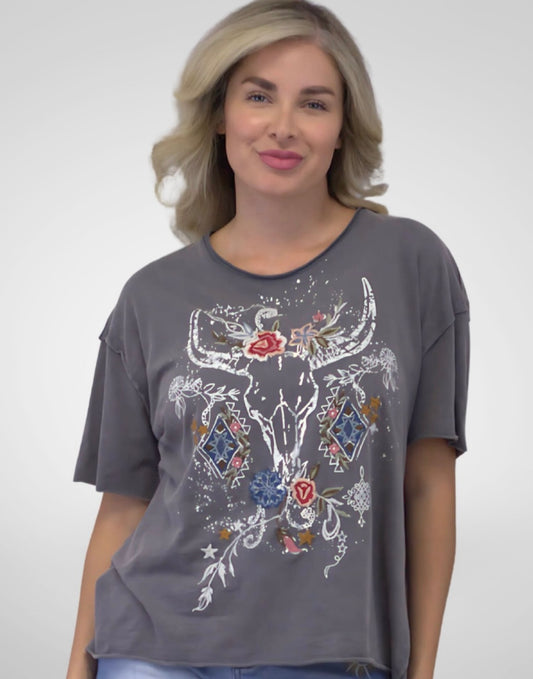 Lara Tee