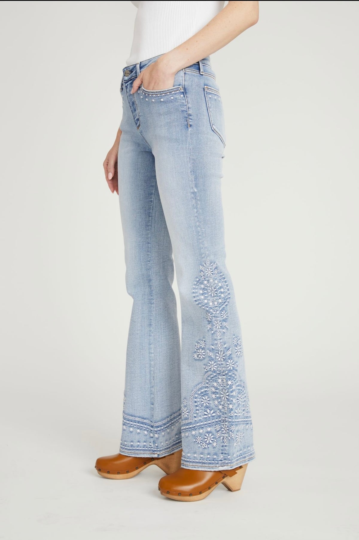 Spring Snow Jeans