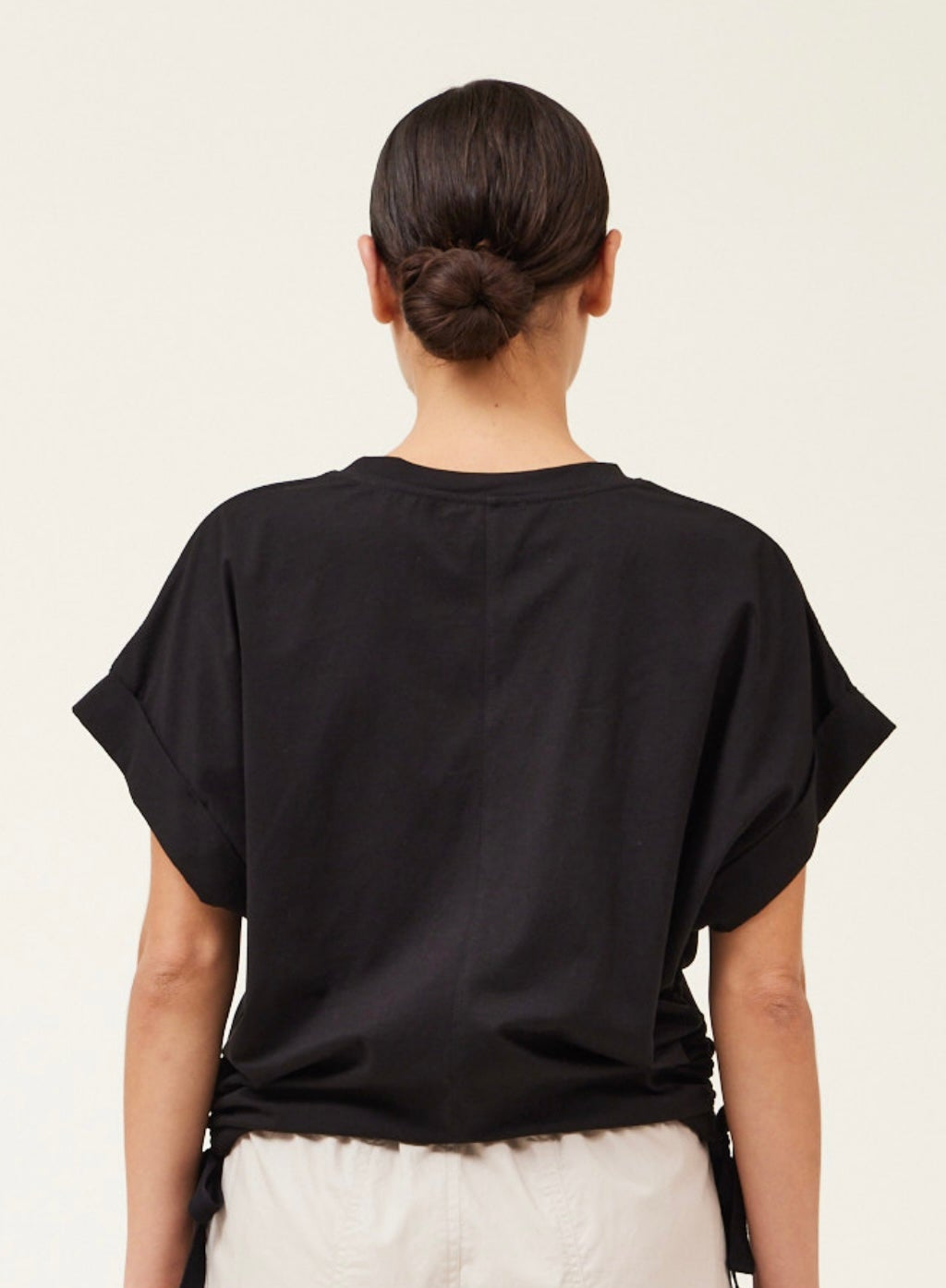 Side Scrunch Tee
