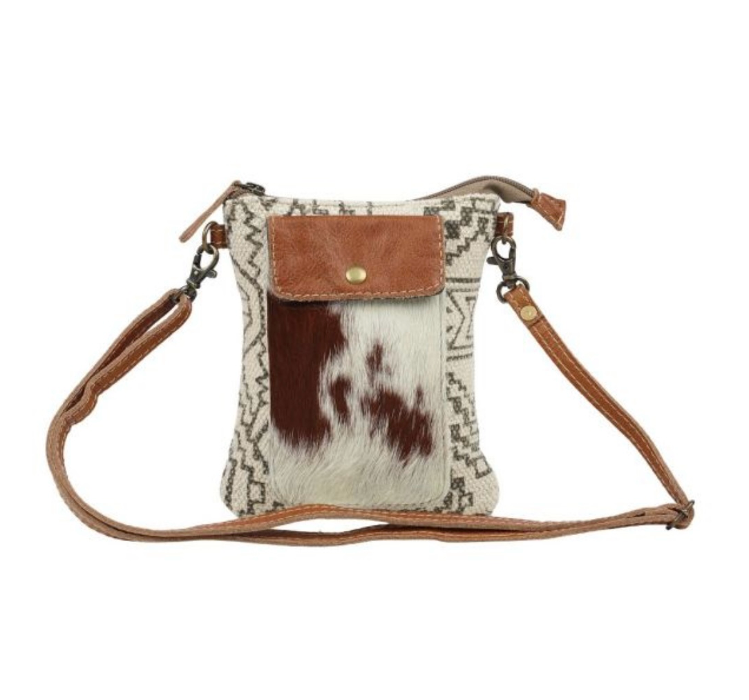 Vuierra Small Crossbody